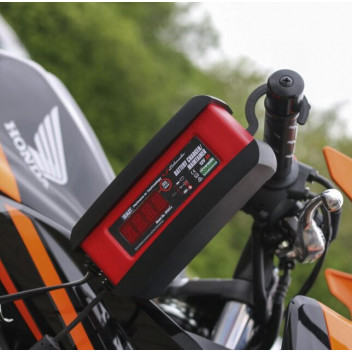 Schumacher® Intelligent Lithium Battery Charger/Maintainer 3