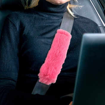 Simply Auto Pink Teddy Steering Wheel Cover & Seat Belt Pads